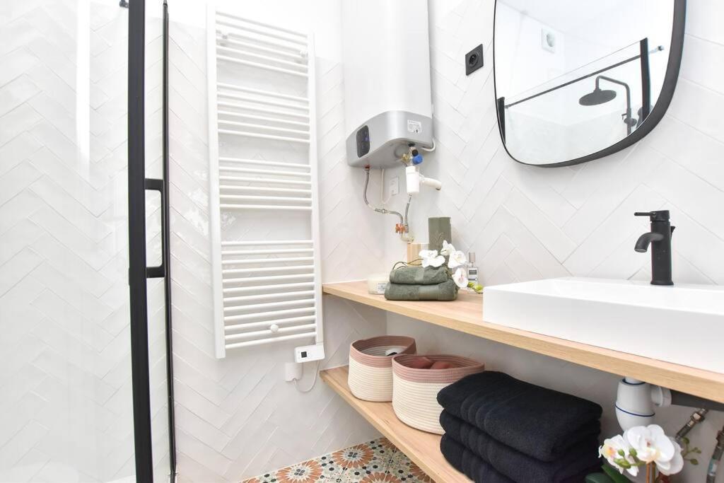 شقة Charming Flat In Montmartre - Imhost باريس المظهر الخارجي الصورة