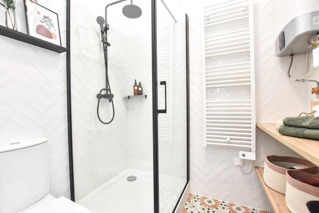 شقة Charming Flat In Montmartre - Imhost باريس المظهر الخارجي الصورة